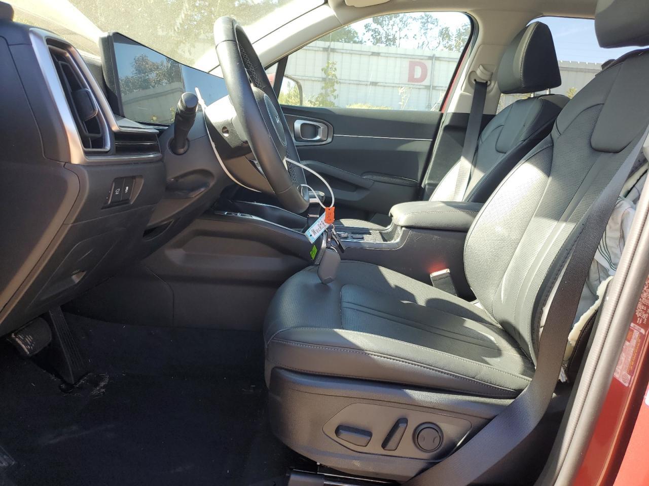 2025 KIA SORENTO