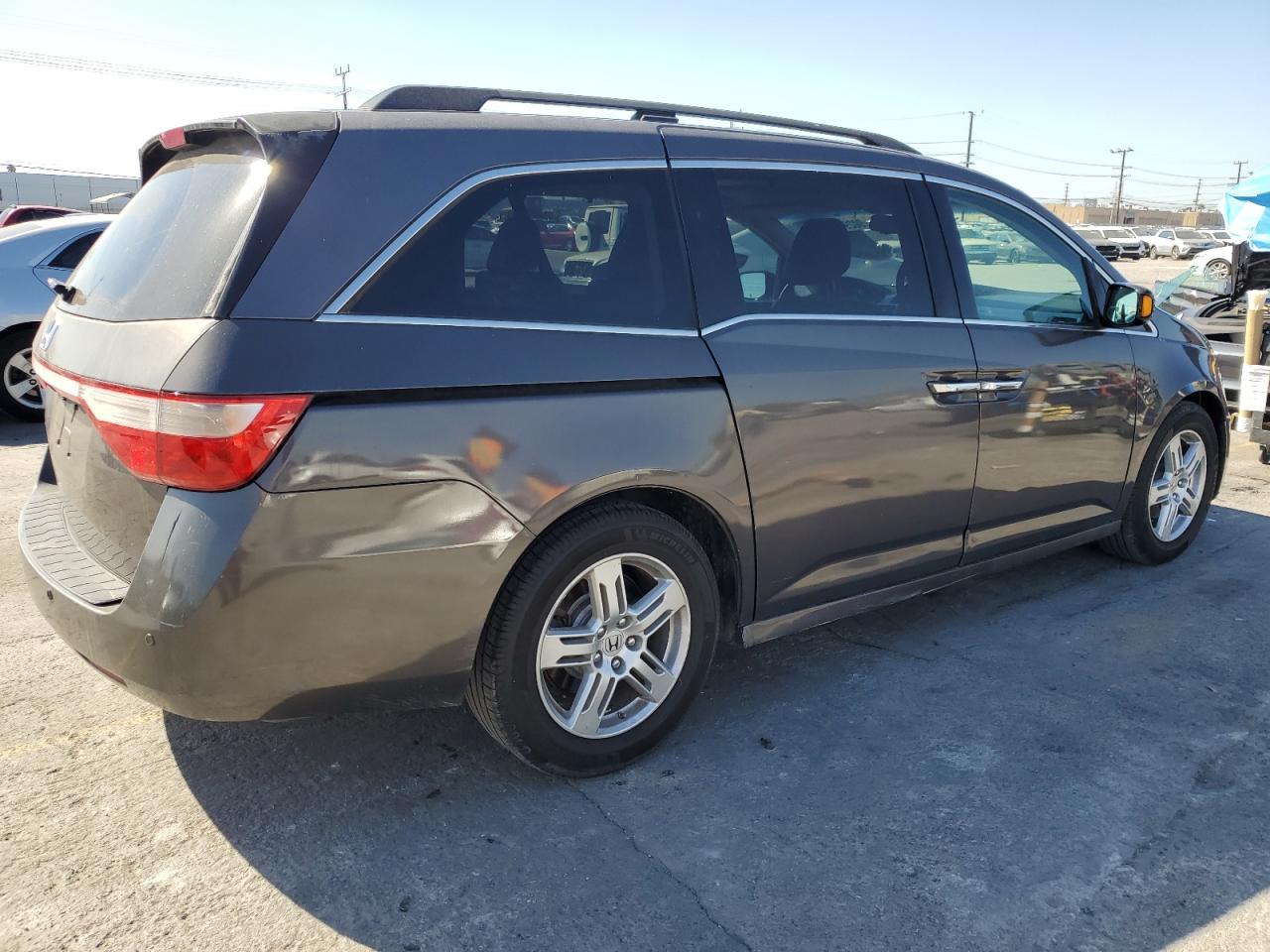 2011 HONDA ODYSSEY