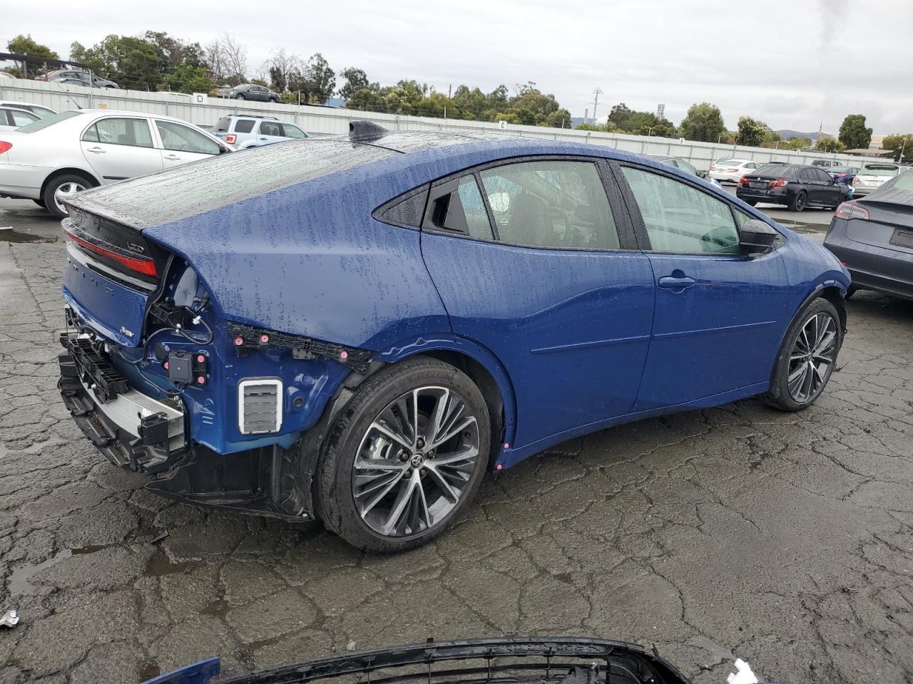 2024 TOYOTA PRIUS