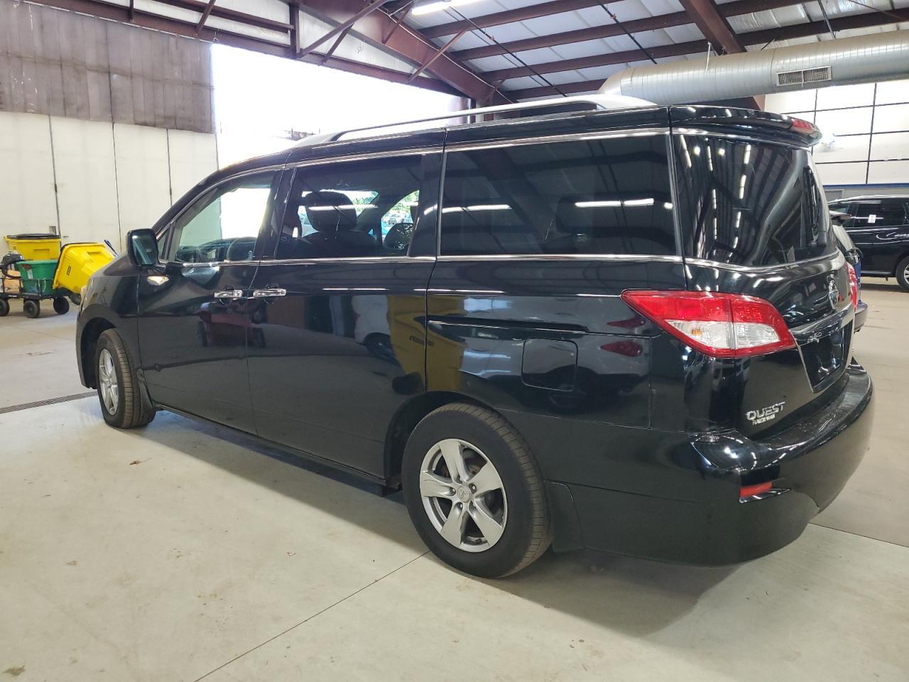 2013 NISSAN Quest