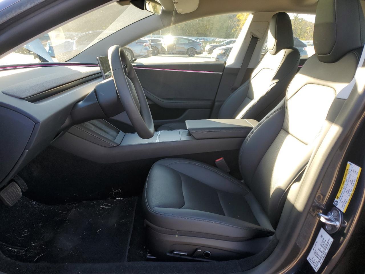 2025 TESLA MODEL 3
