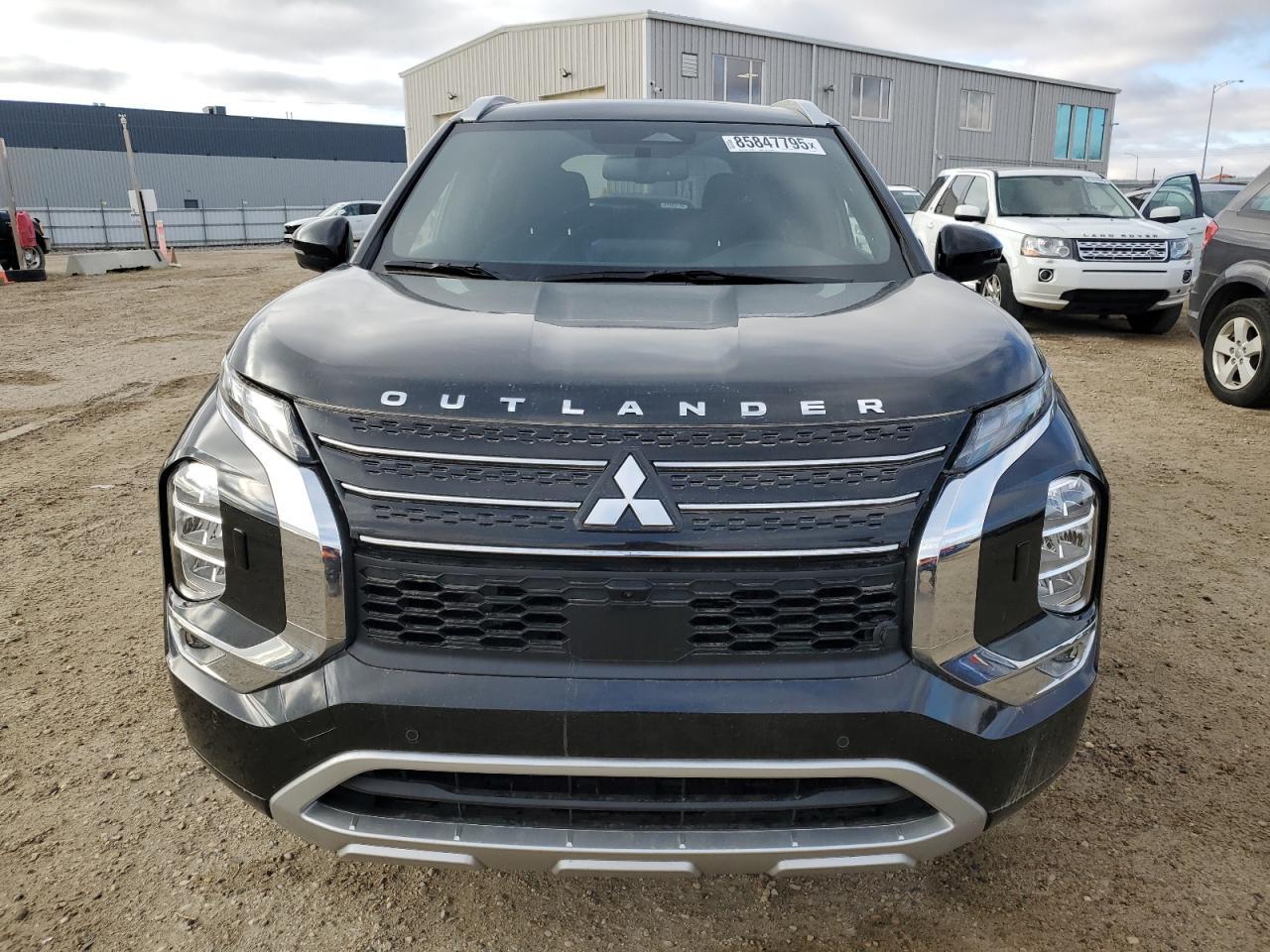 2024 MITSUBISHI outlander