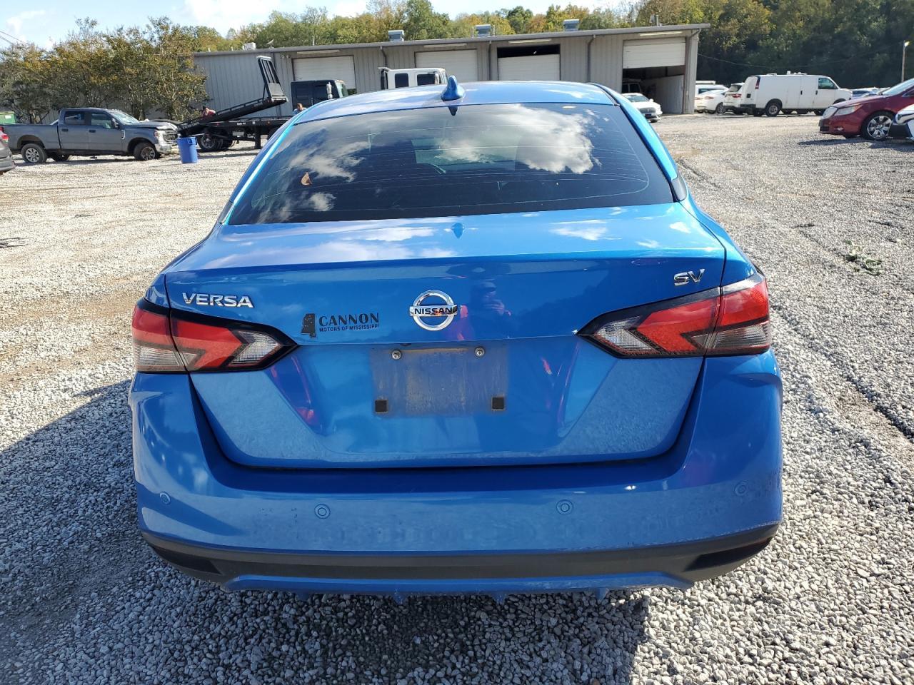 2021 NISSAN VERSA