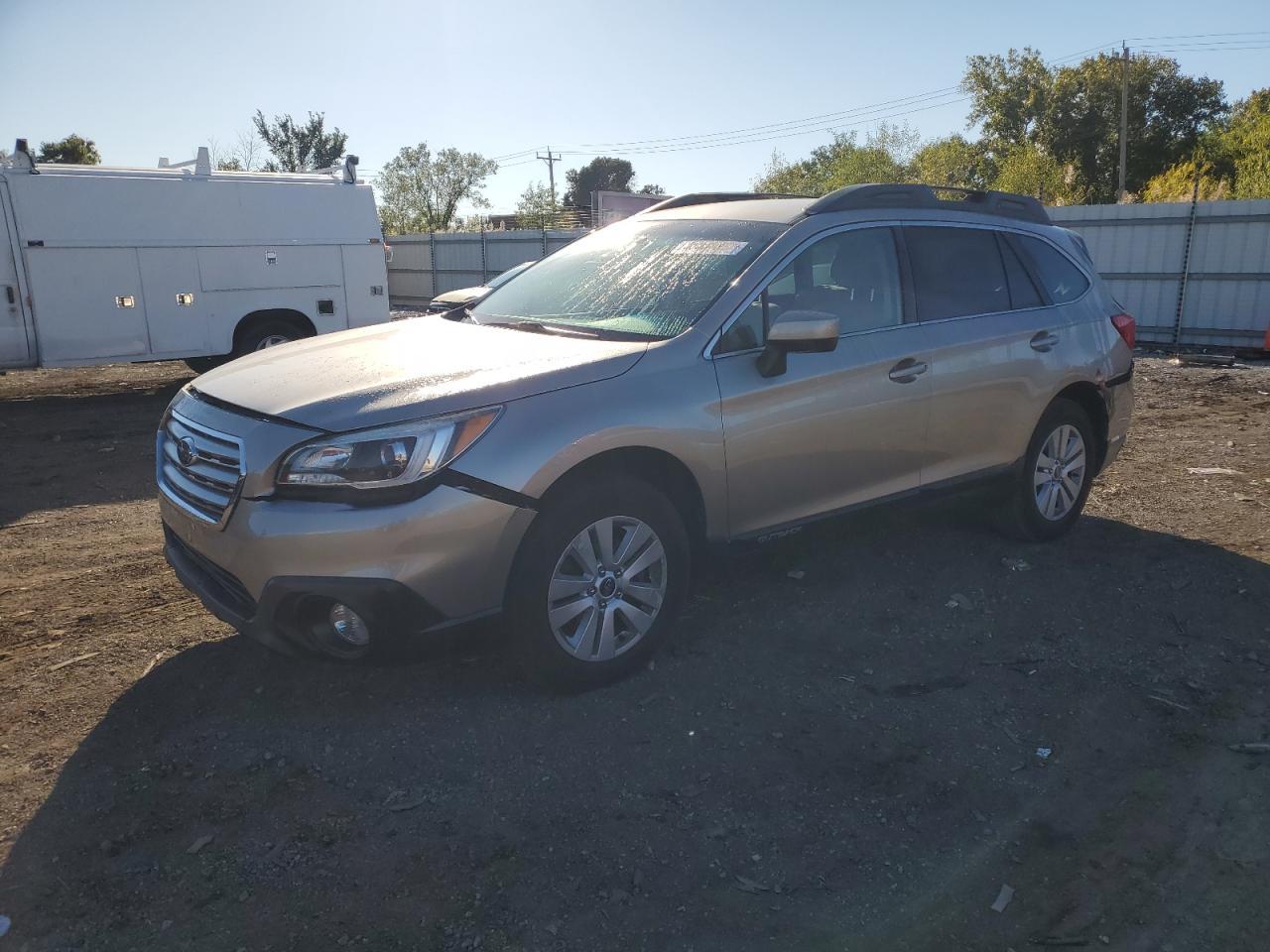 2015 SUBARU Outback