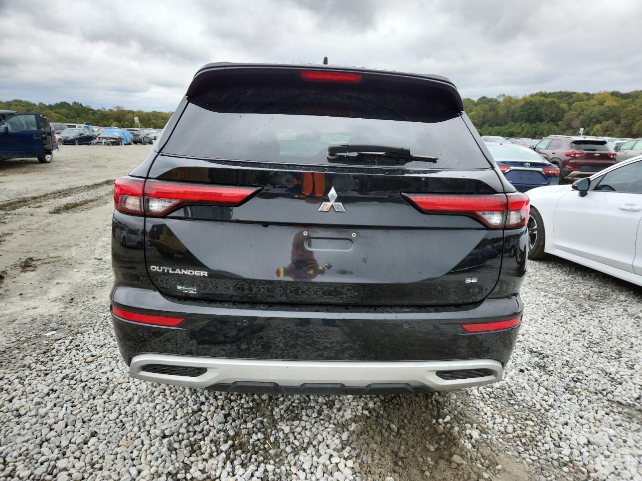 2024 MITSUBISHI outlander