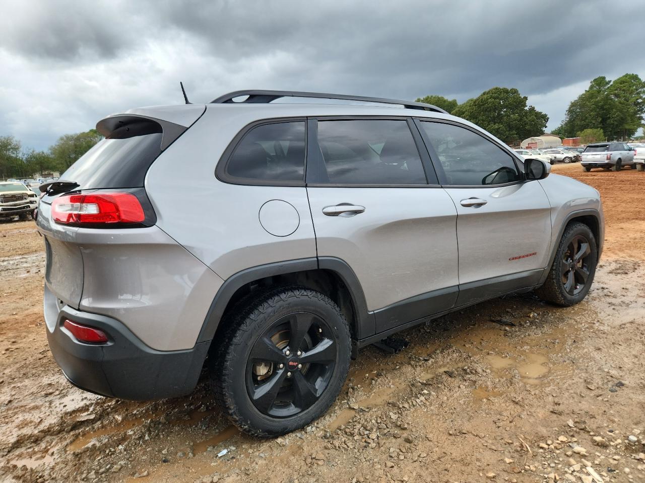 2016 JEEP CHEROKEE