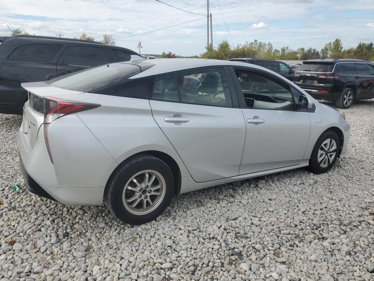2016 TOYOTA PRIUS