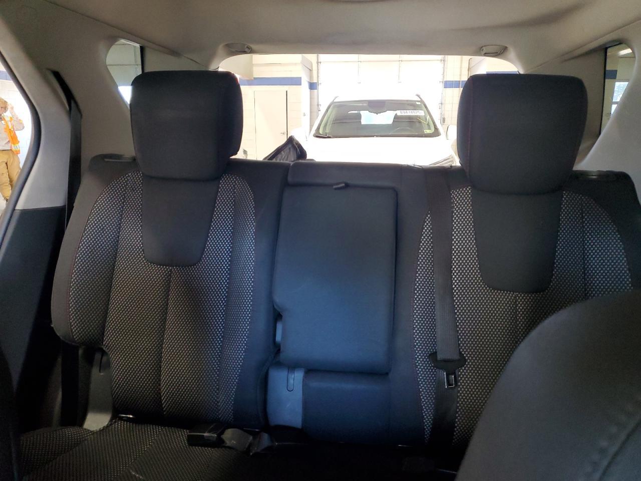 2011 CHEVROLET EQUINOX