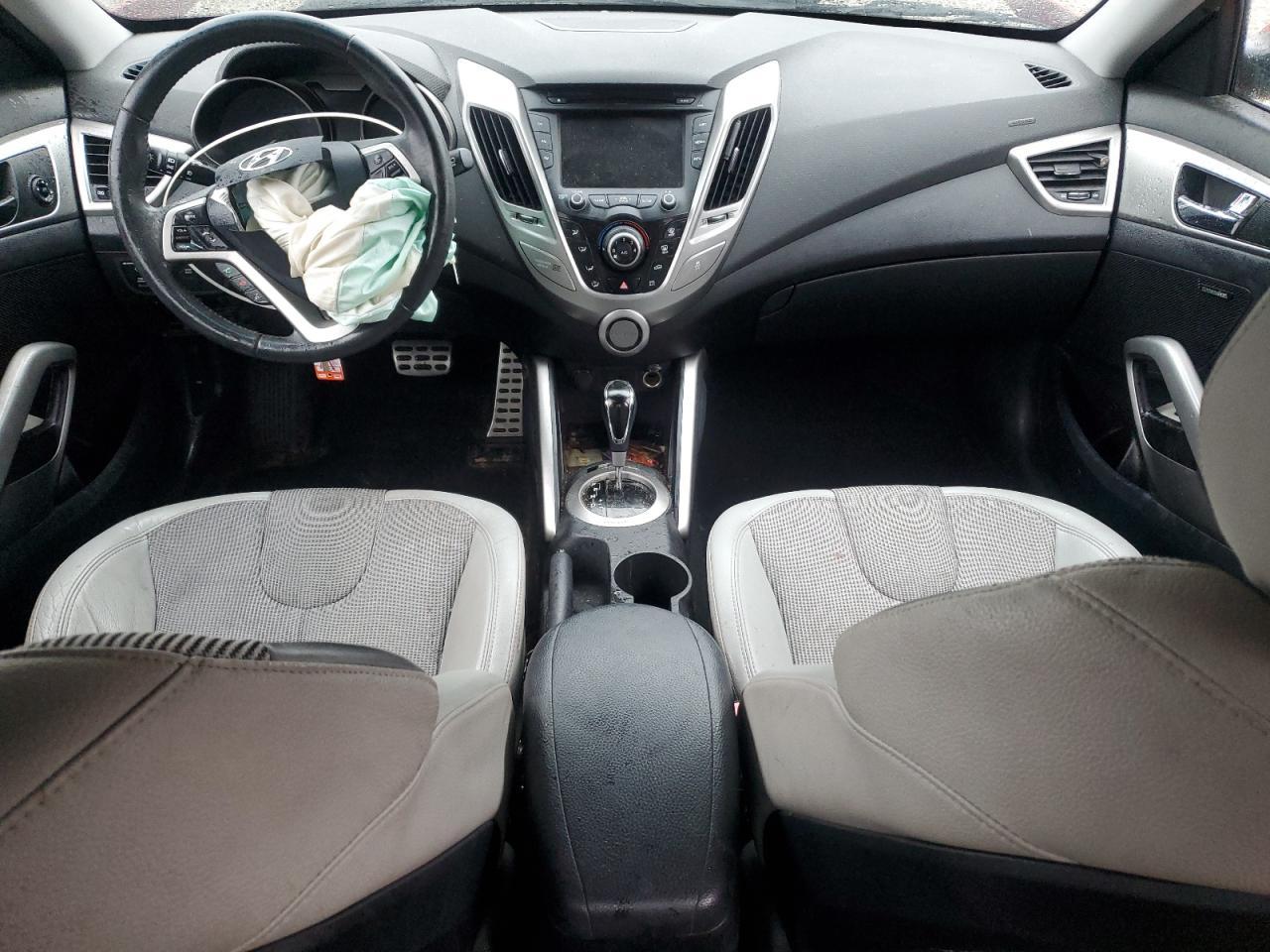 2012 HYUNDAI VELOSTER