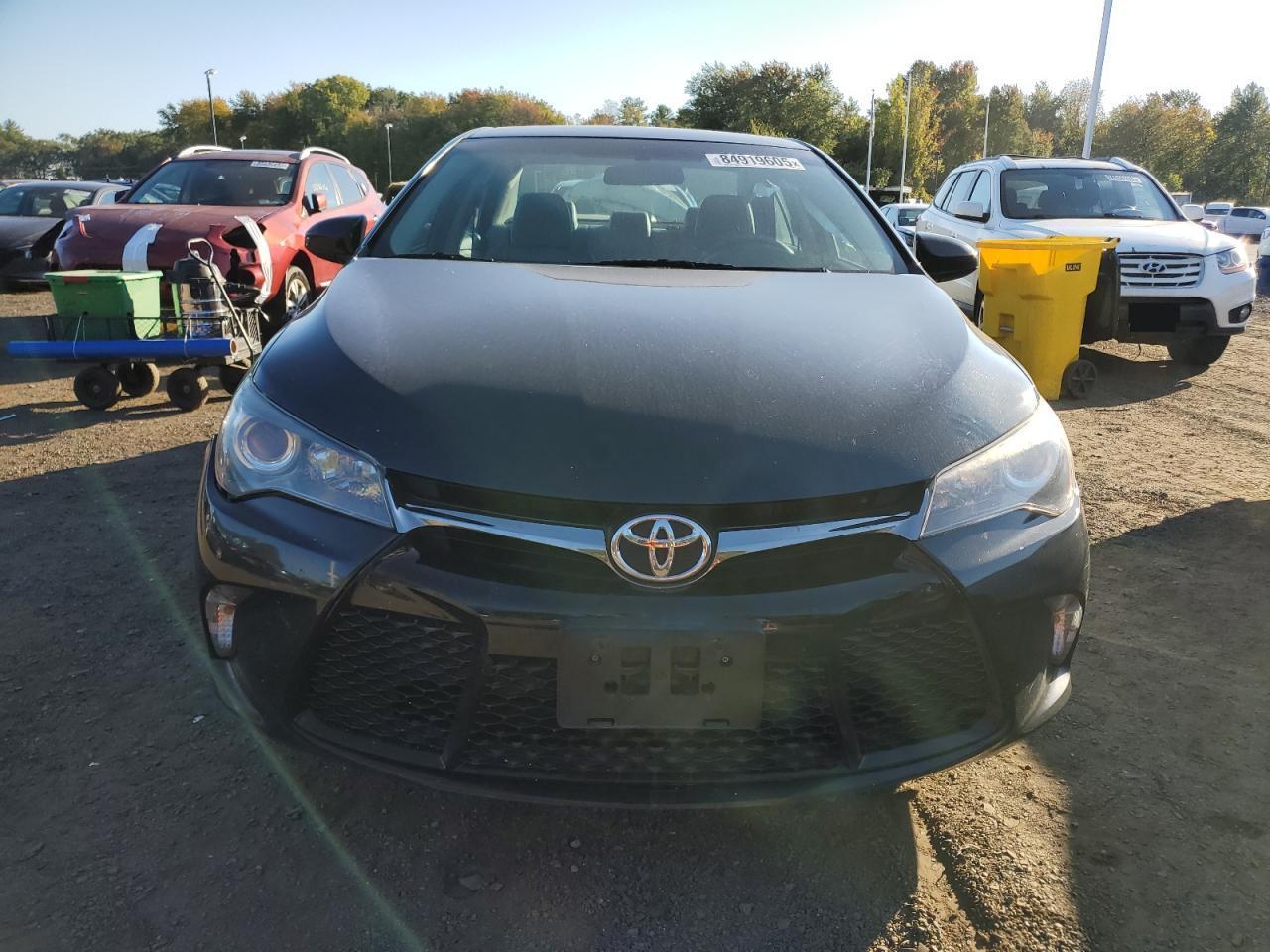 2015 TOYOTA CAMRY