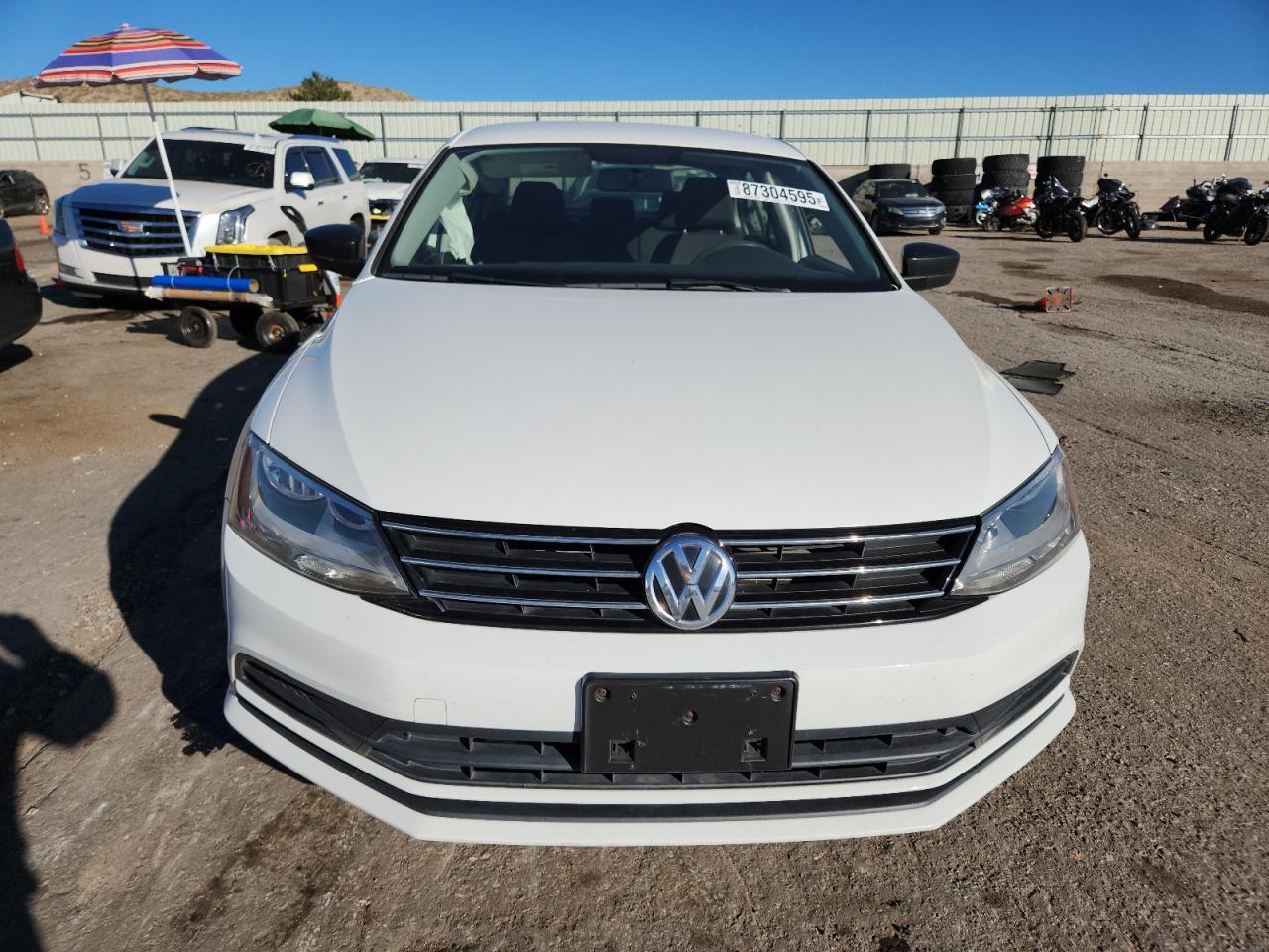 2016 VOLKSWAGEN JETTA