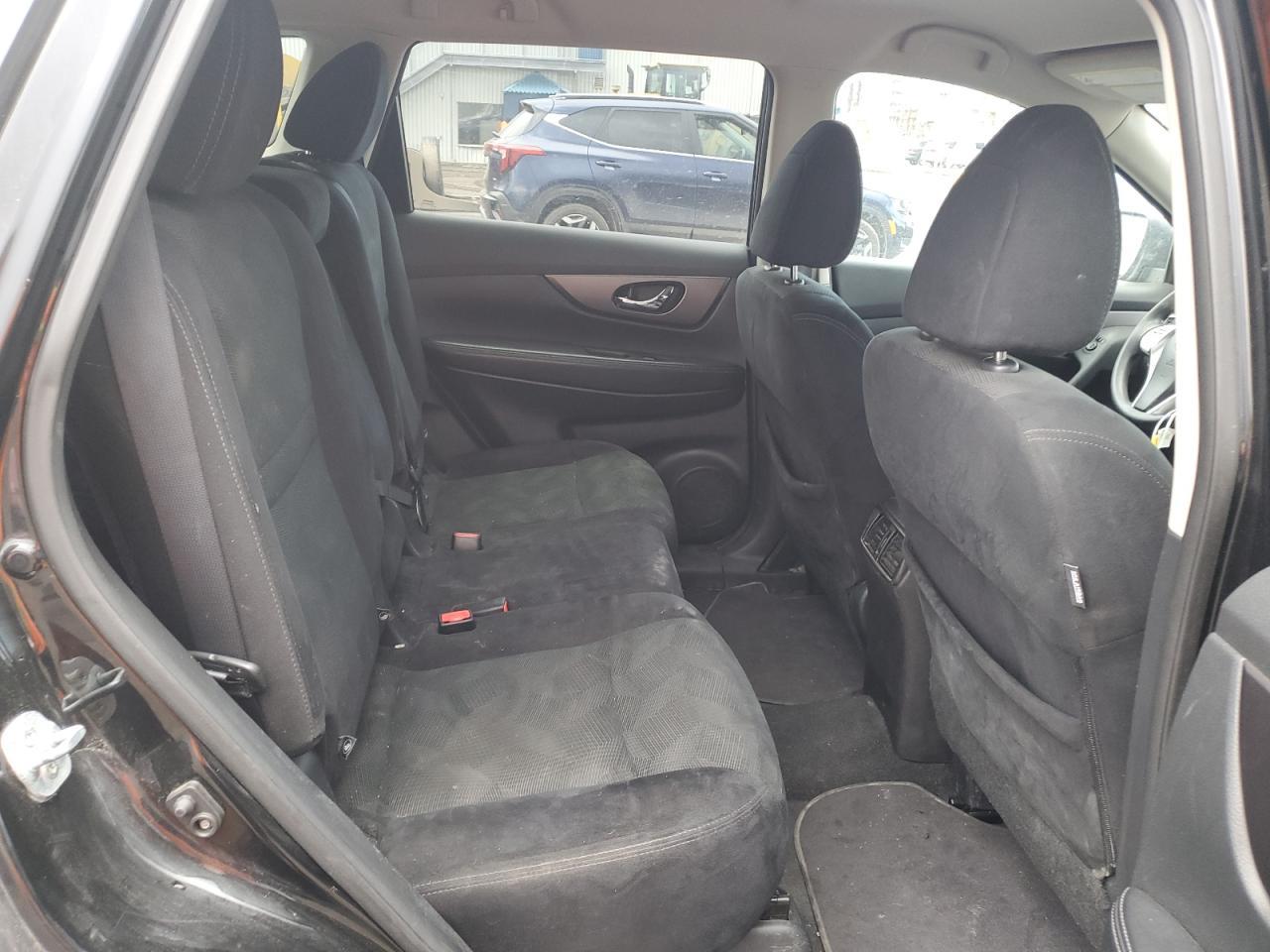 2016 NISSAN ROGUE