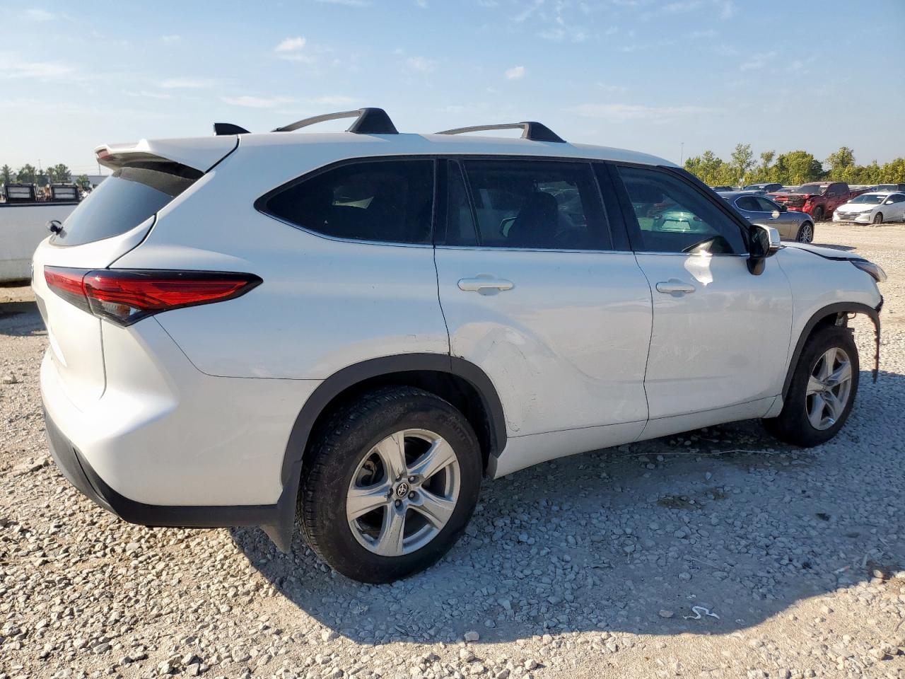 2022 TOYOTA HIGHLANDER