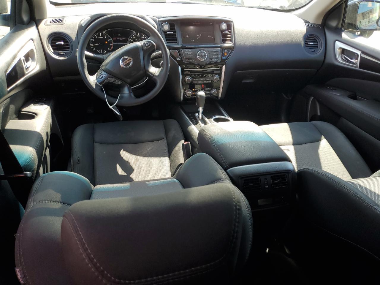 2017 NISSAN PATHFINDER