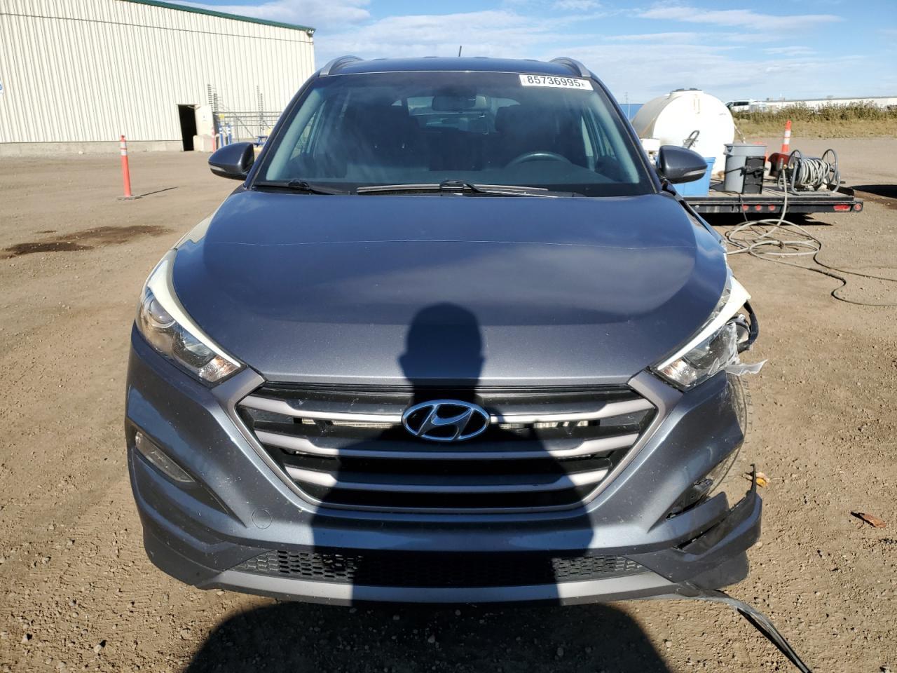 2016 HYUNDAI TUCSON