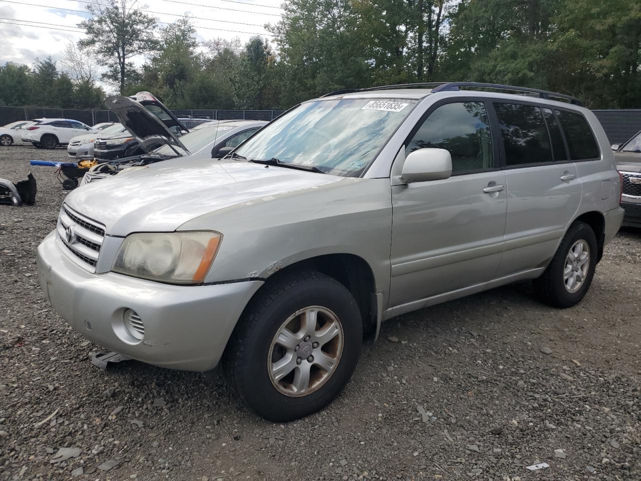 2002 TOYOTA HIGHLANDER