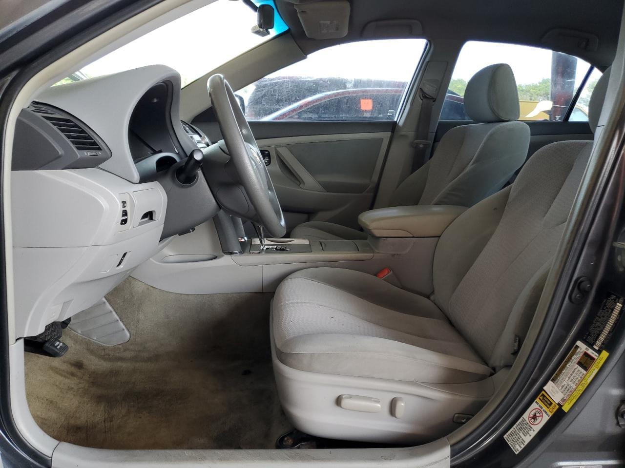 2010 TOYOTA CAMRY