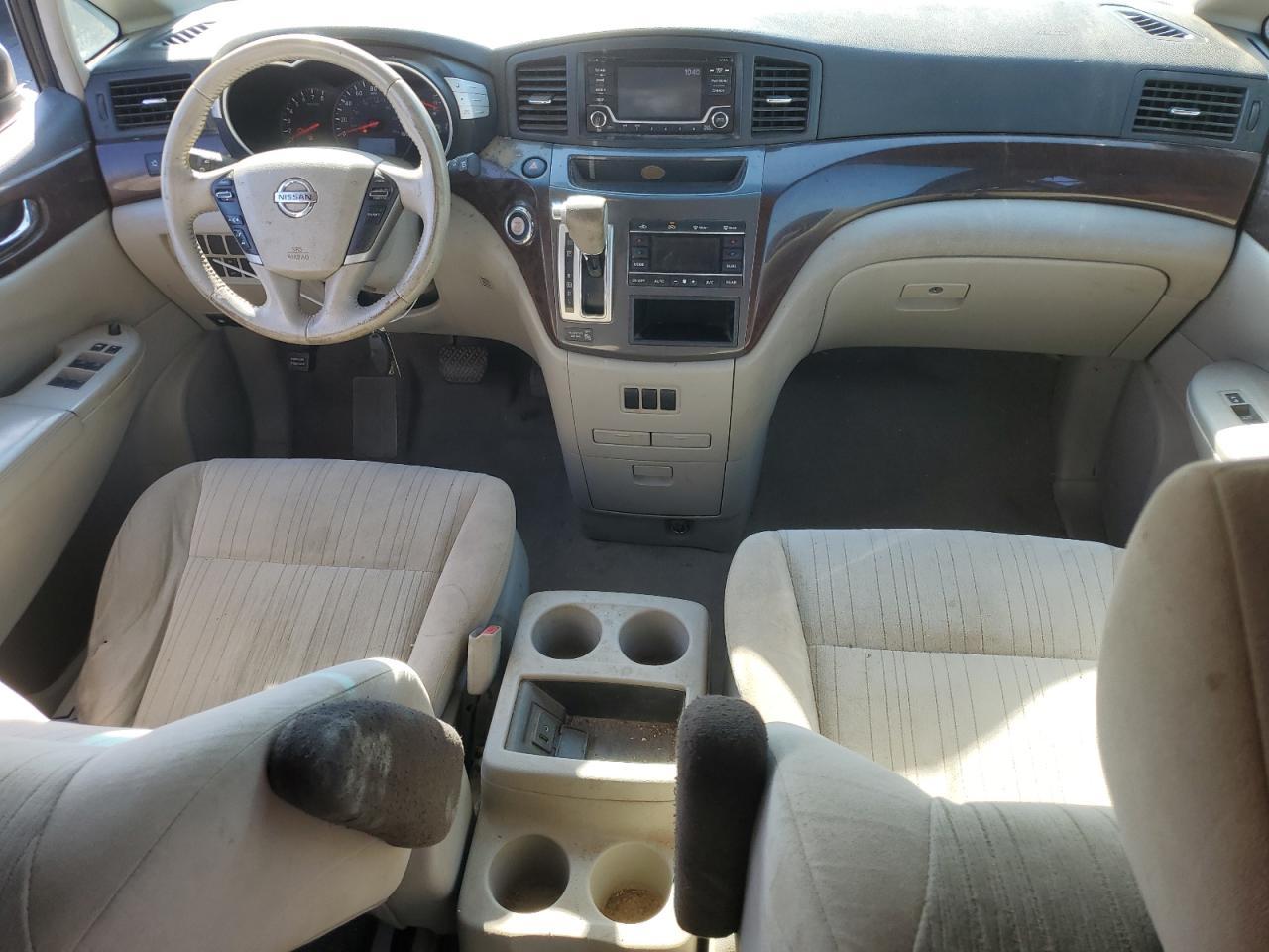 2016 NISSAN Quest