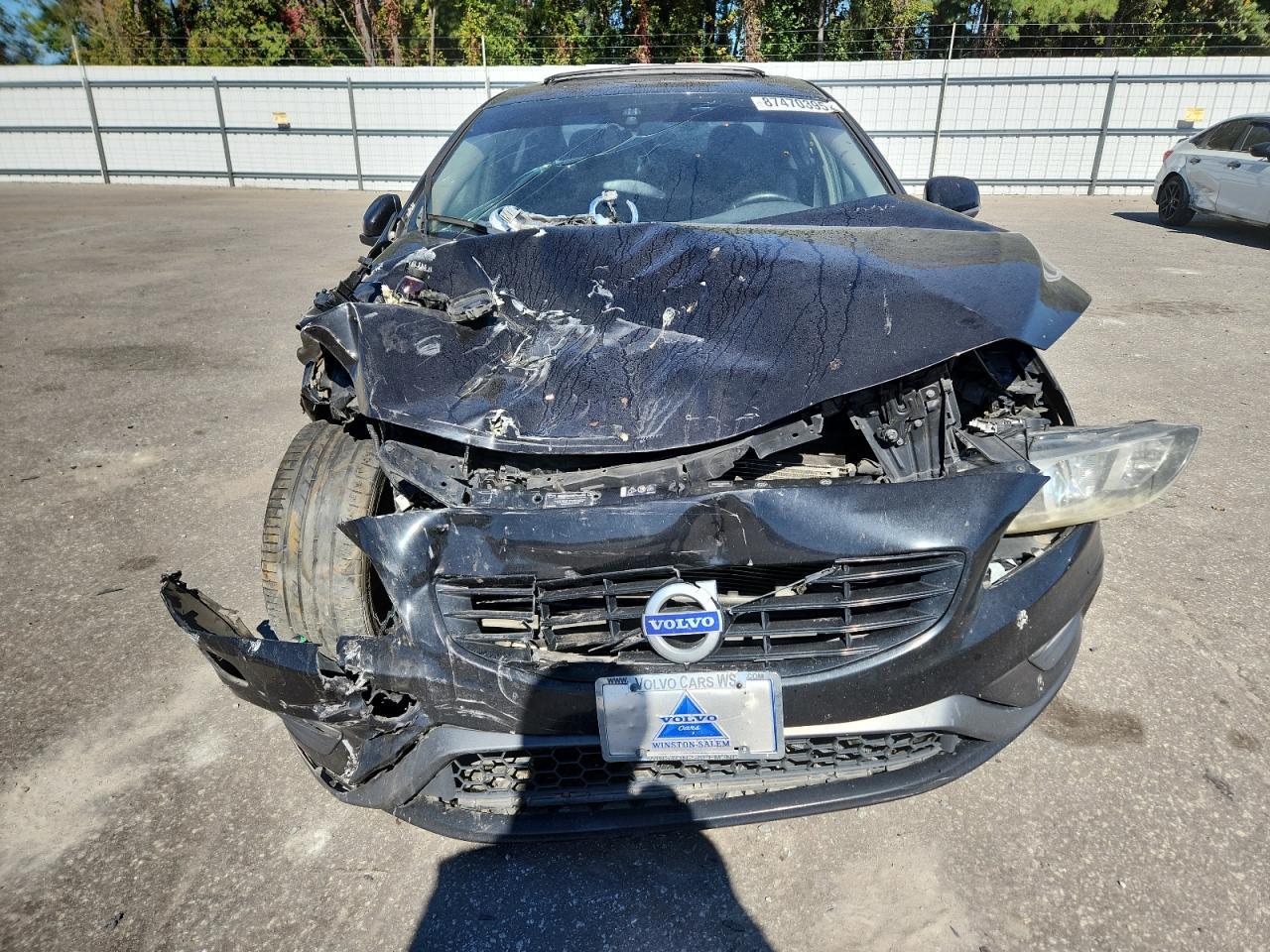 2017 VOLVO S60