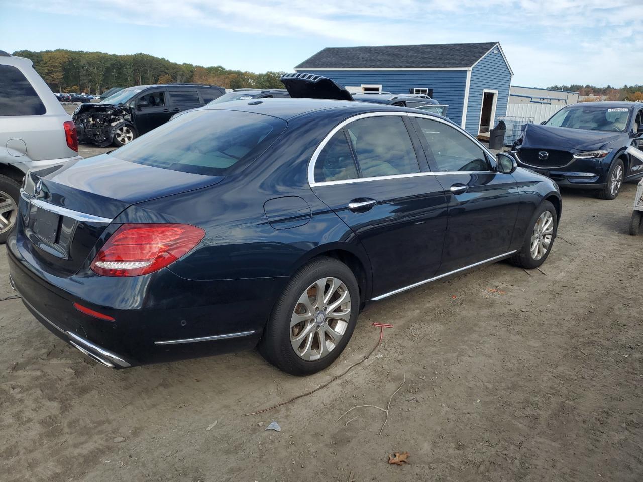 2017 MERCEDES-BENZ E-Class