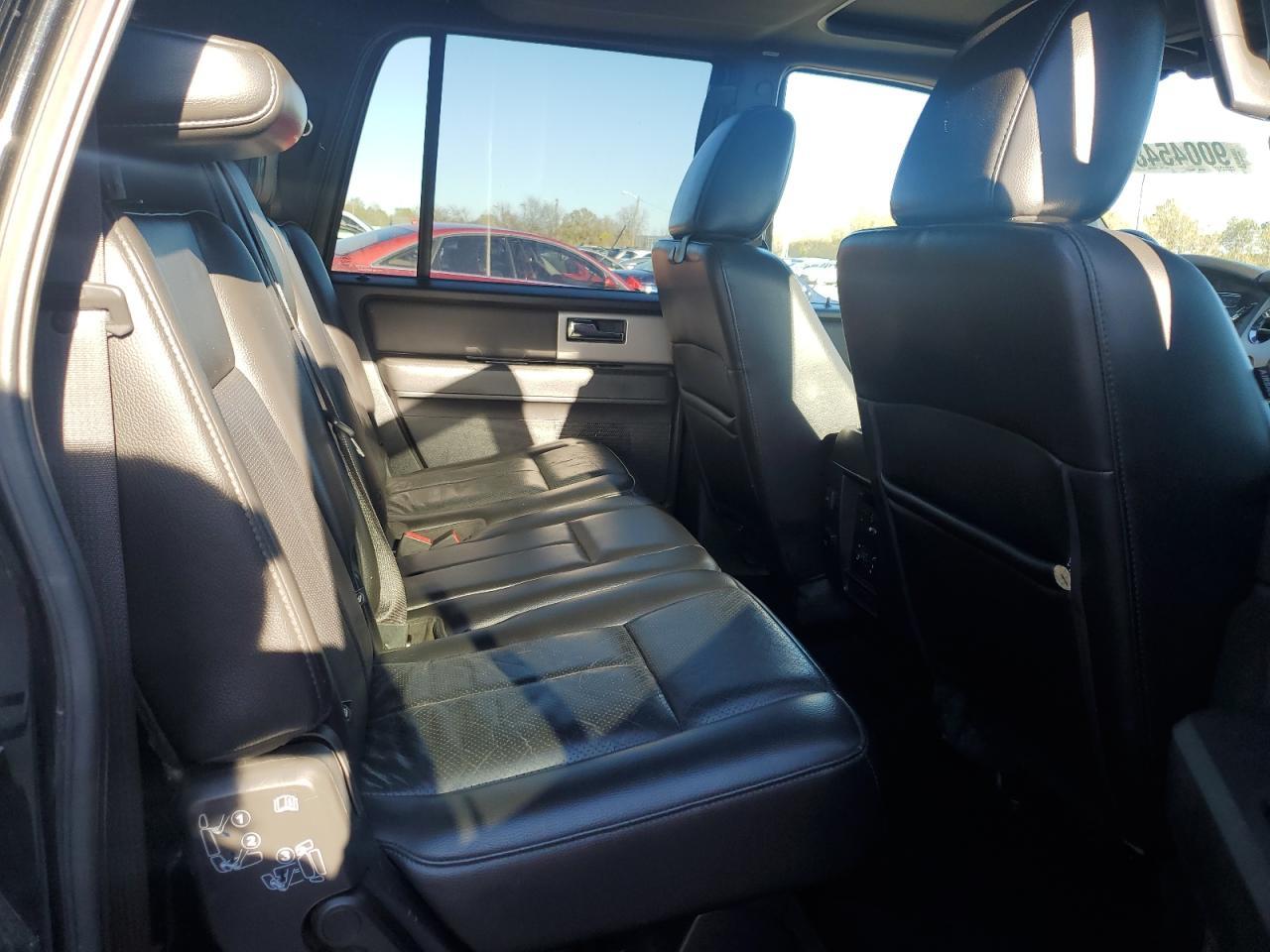 2013 FORD Expedition