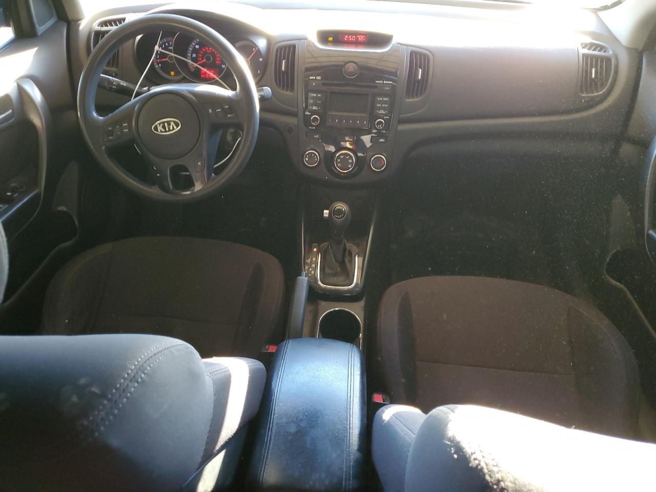 2011 KIA FORTE