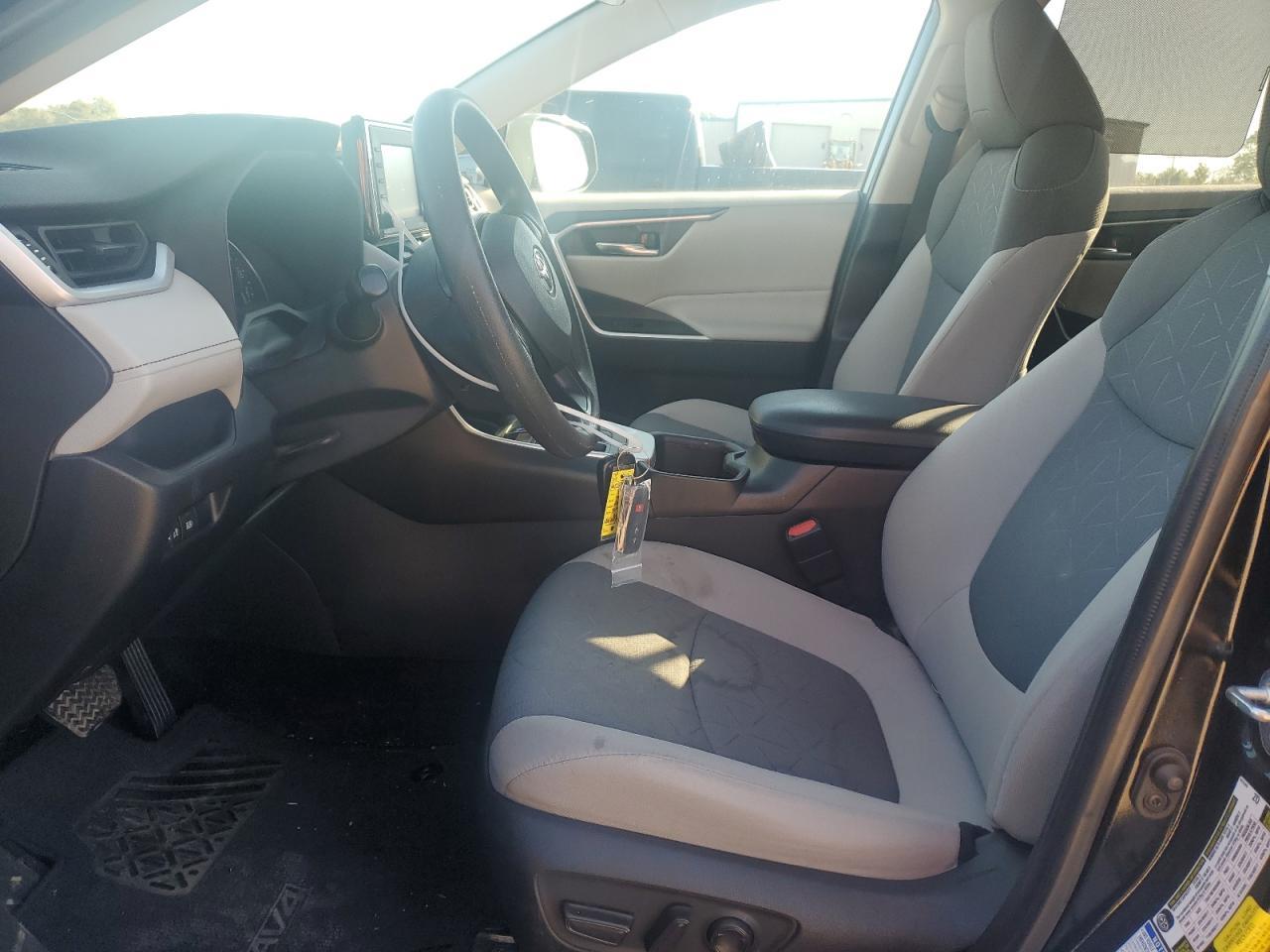 2022 TOYOTA RAV4