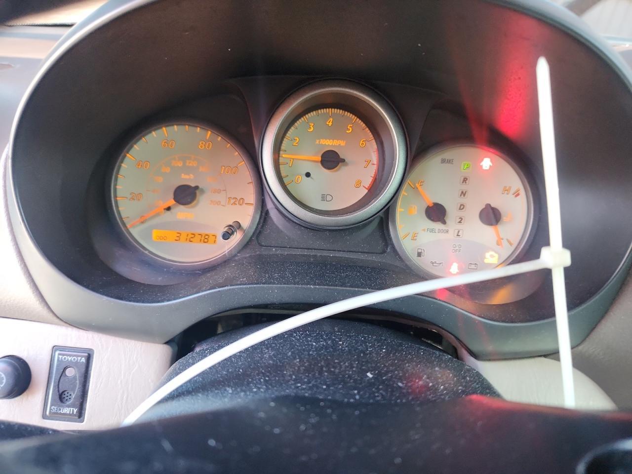 2003 TOYOTA RAV4