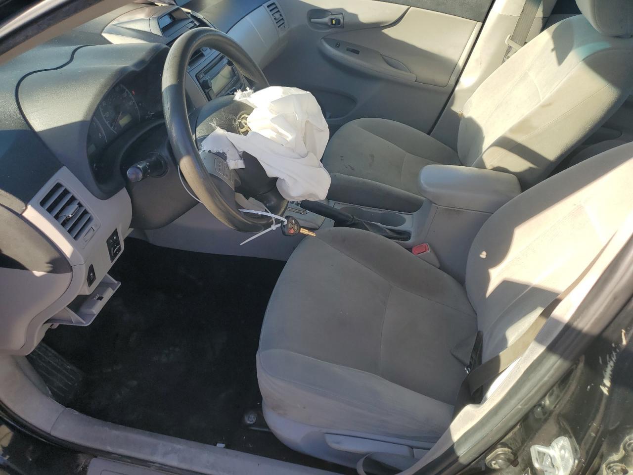 2012 TOYOTA COROLLA