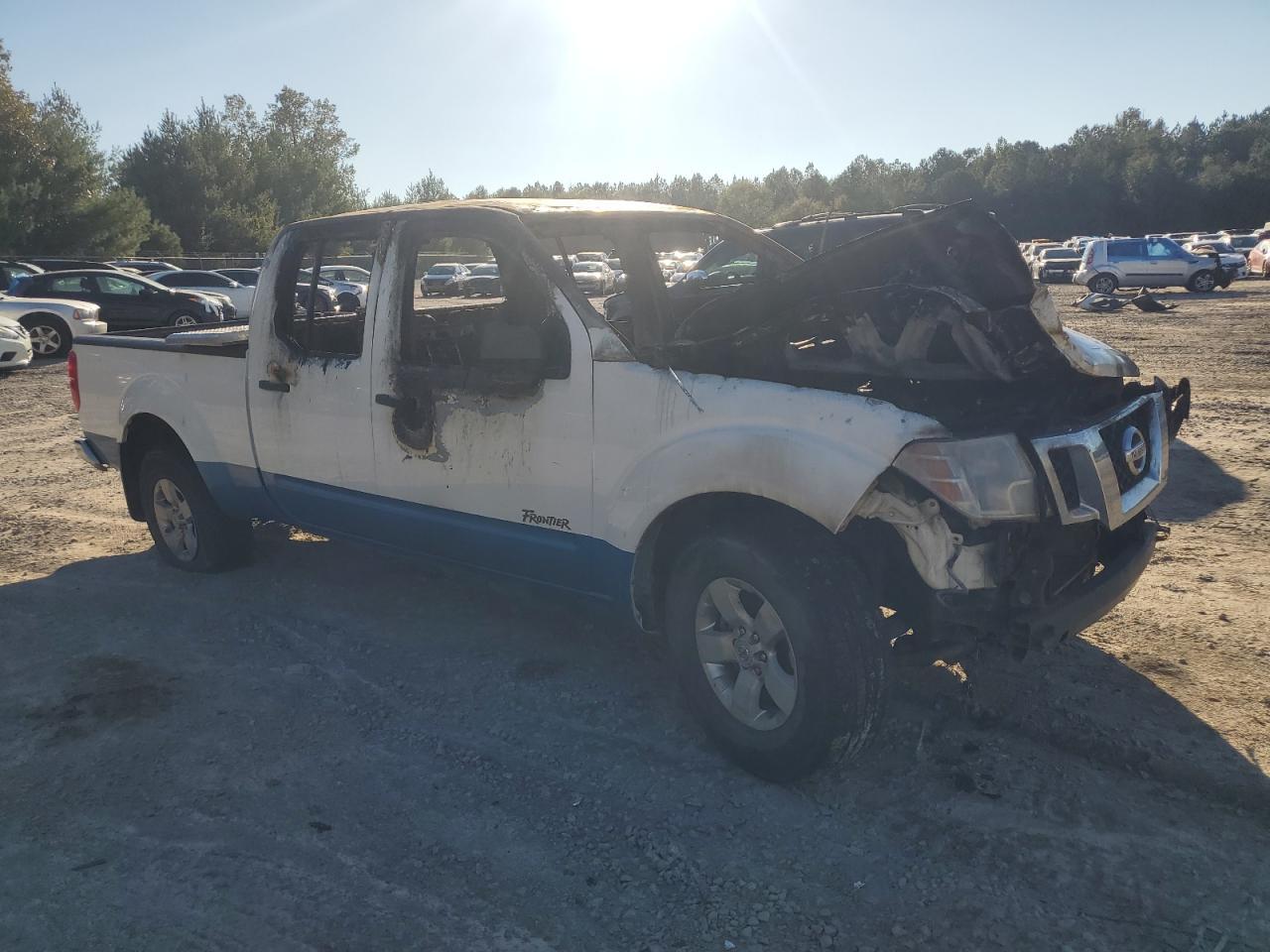 2011 NISSAN Frontier