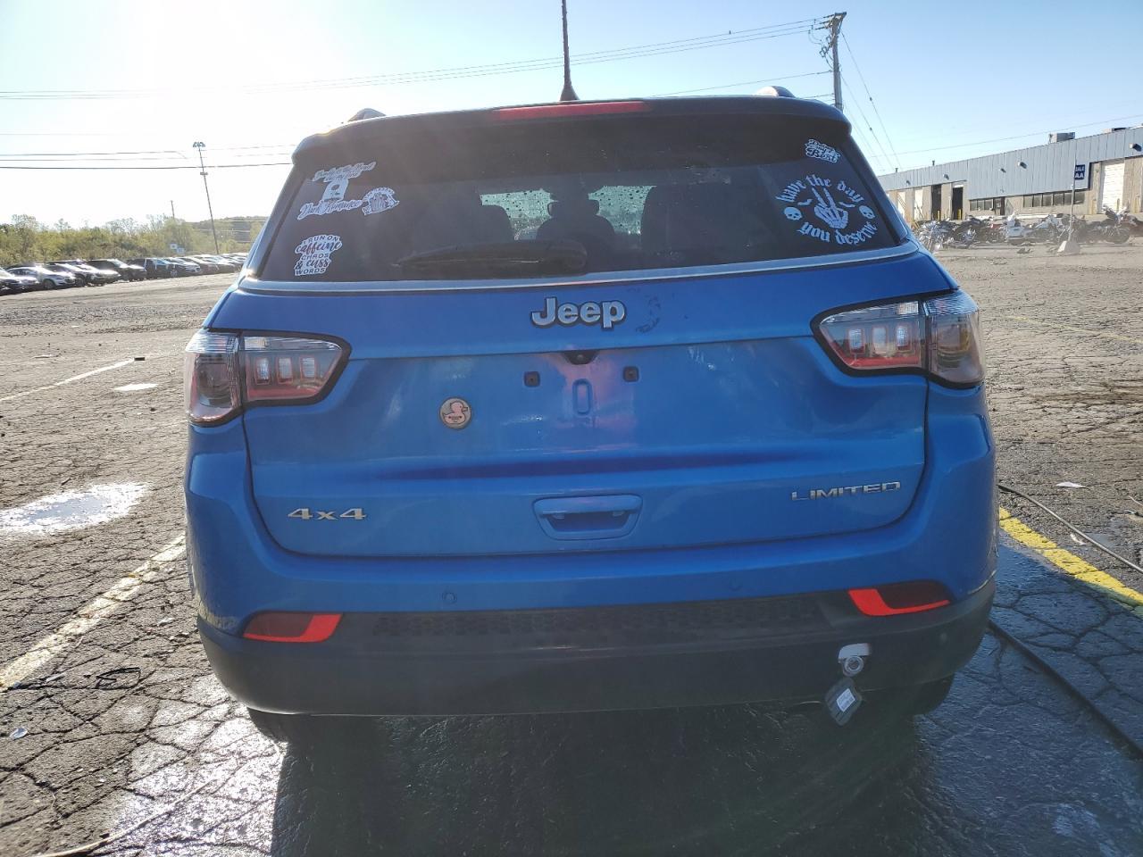 2022 JEEP Compass