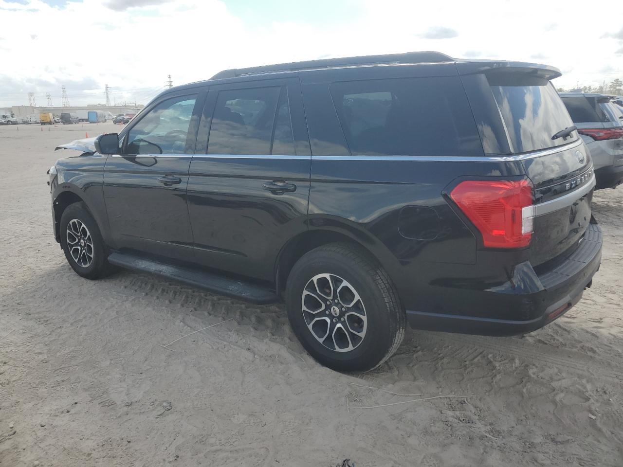 2023 FORD Expedition