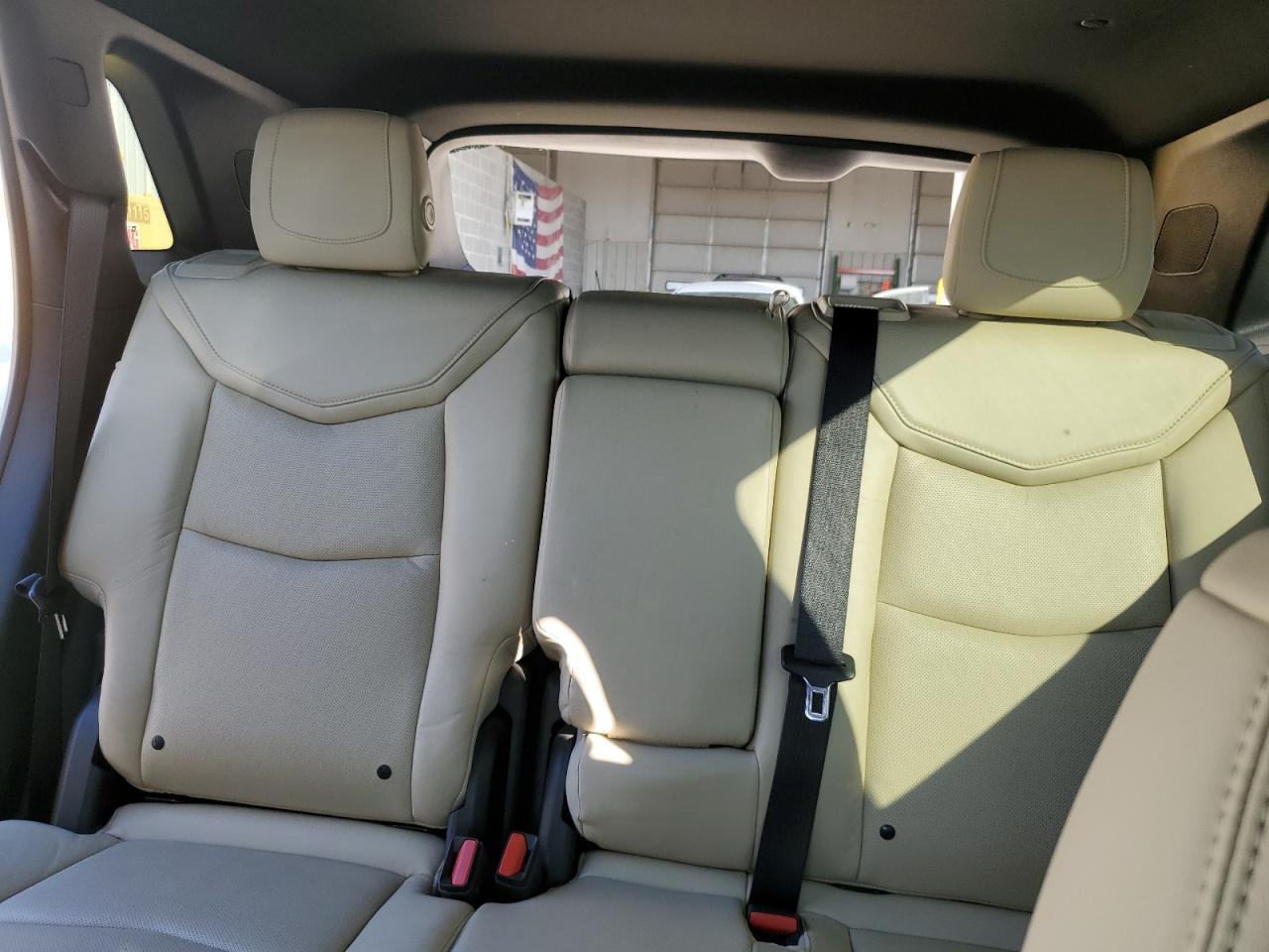 2017 CADILLAC XT5