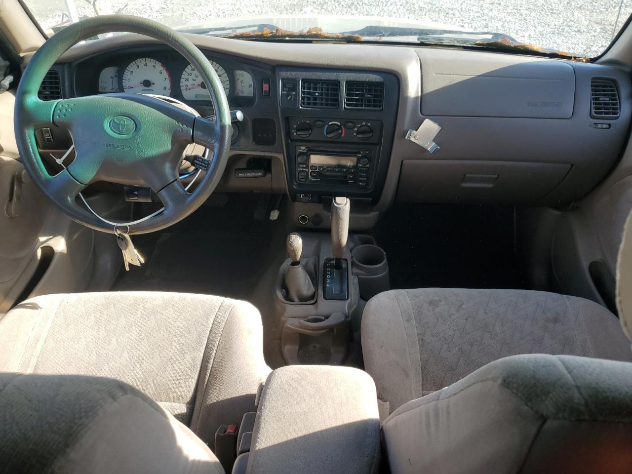 2002 TOYOTA TACOMA