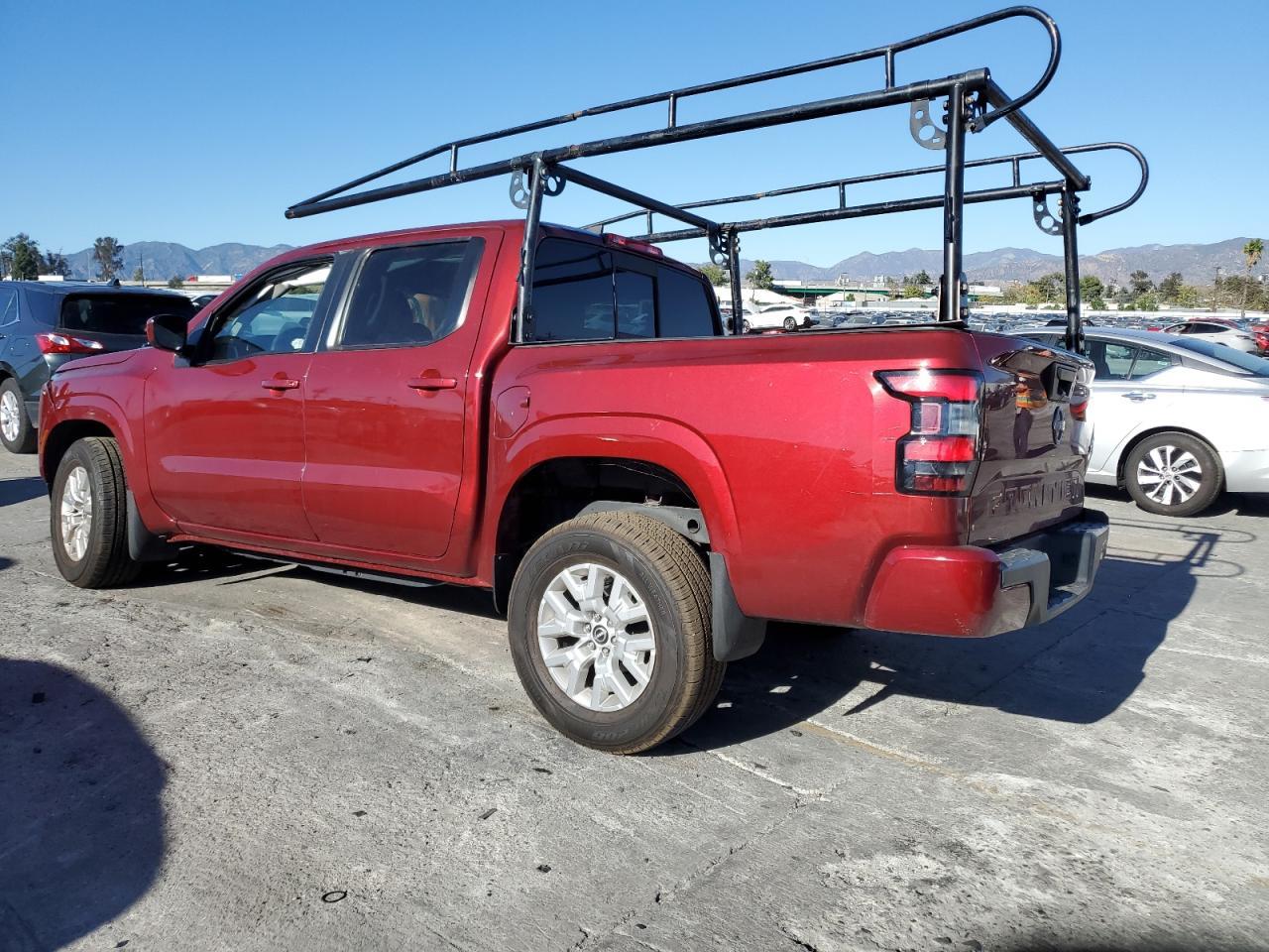 2022 NISSAN Frontier