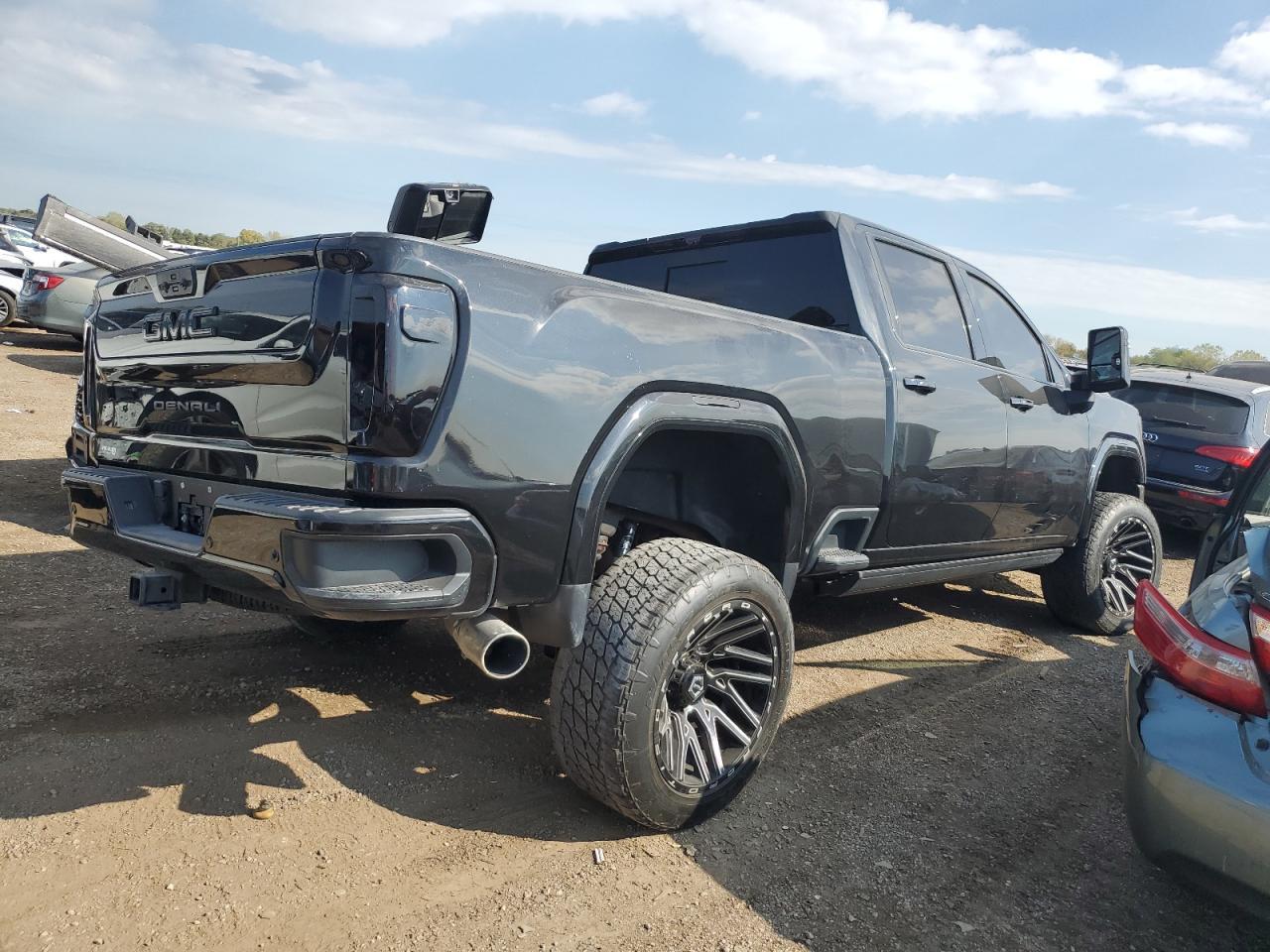 2022 GMC Sierra