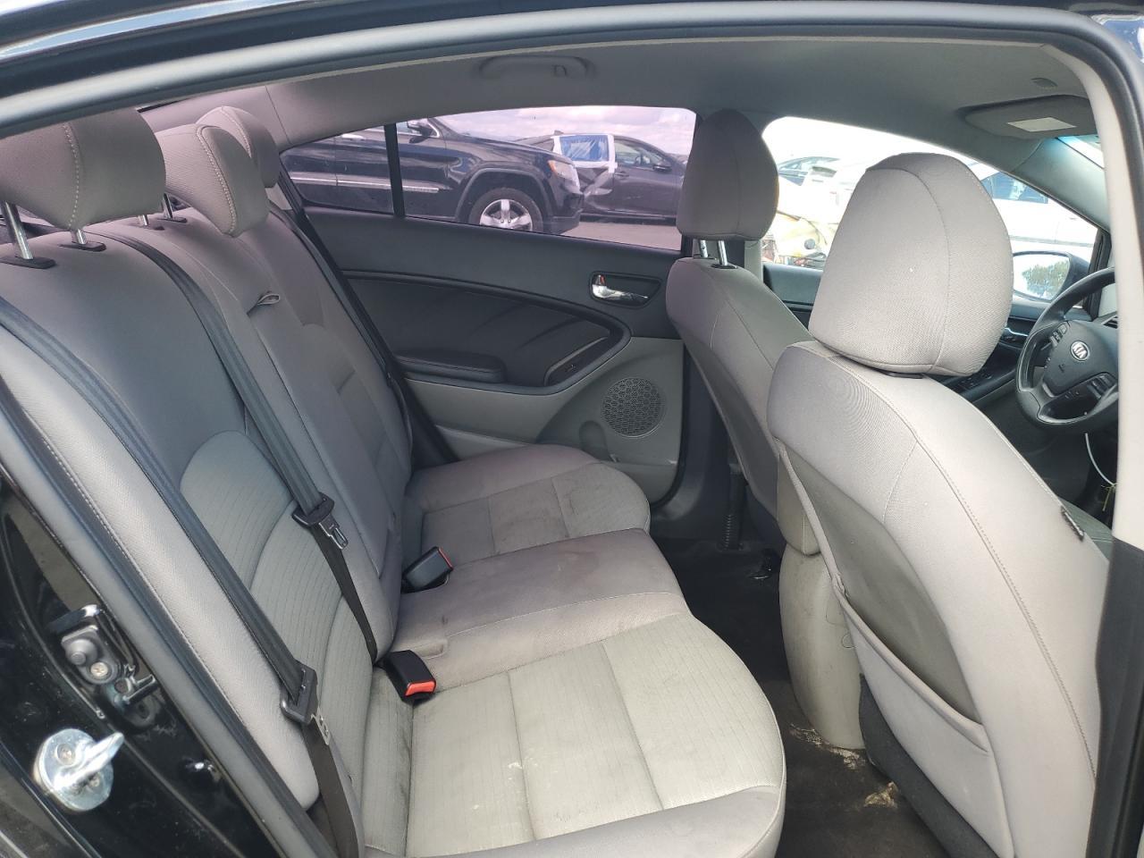 2016 KIA FORTE