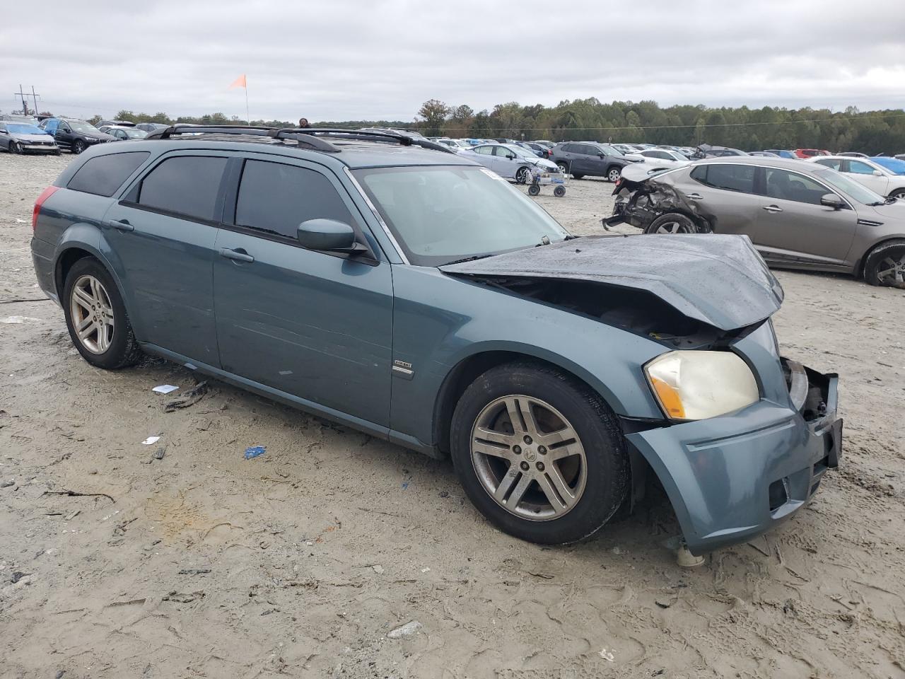 2005 DODGE MAGNUM