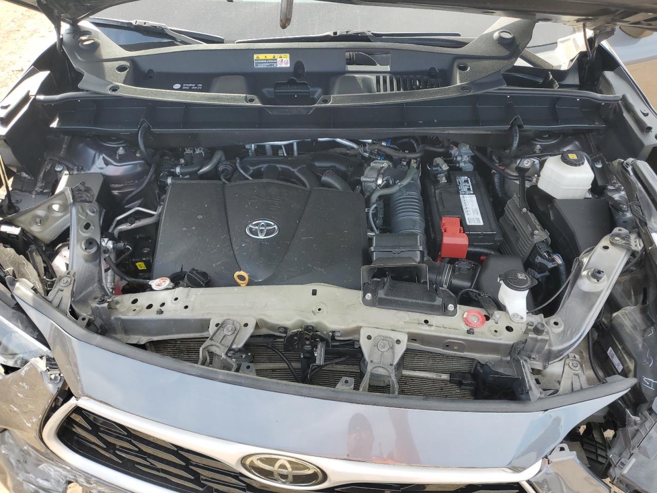 2021 TOYOTA HIGHLANDER