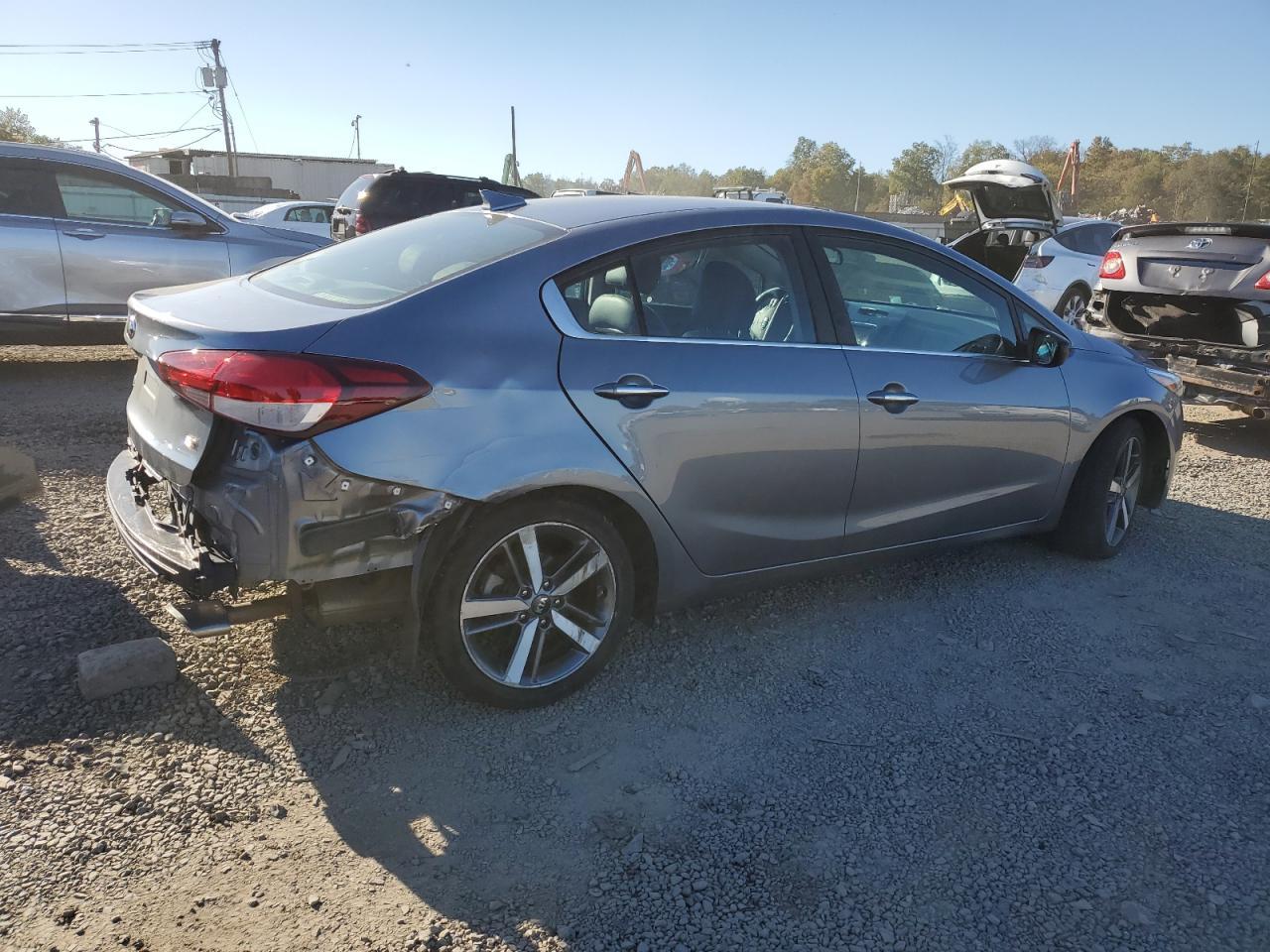 2017 KIA FORTE