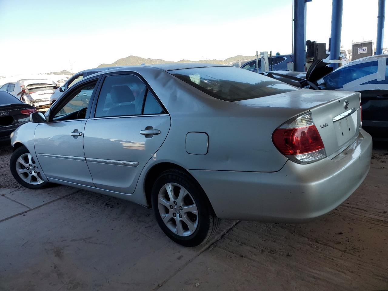 2005 TOYOTA CAMRY