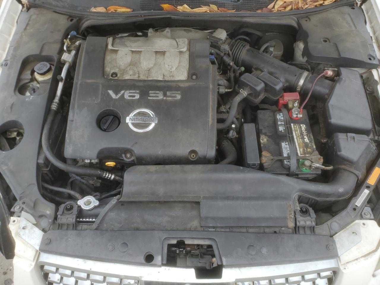 2004 NISSAN Maxima