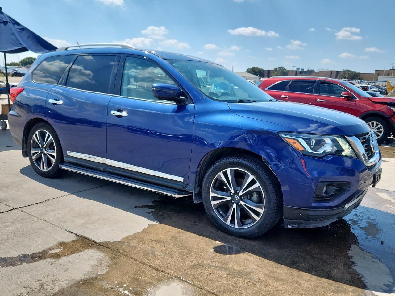 2017 NISSAN PATHFINDER