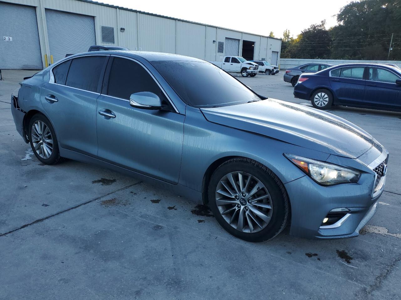 2018 INFINITI Q50
