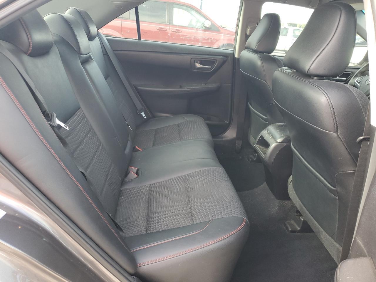 2015 TOYOTA CAMRY