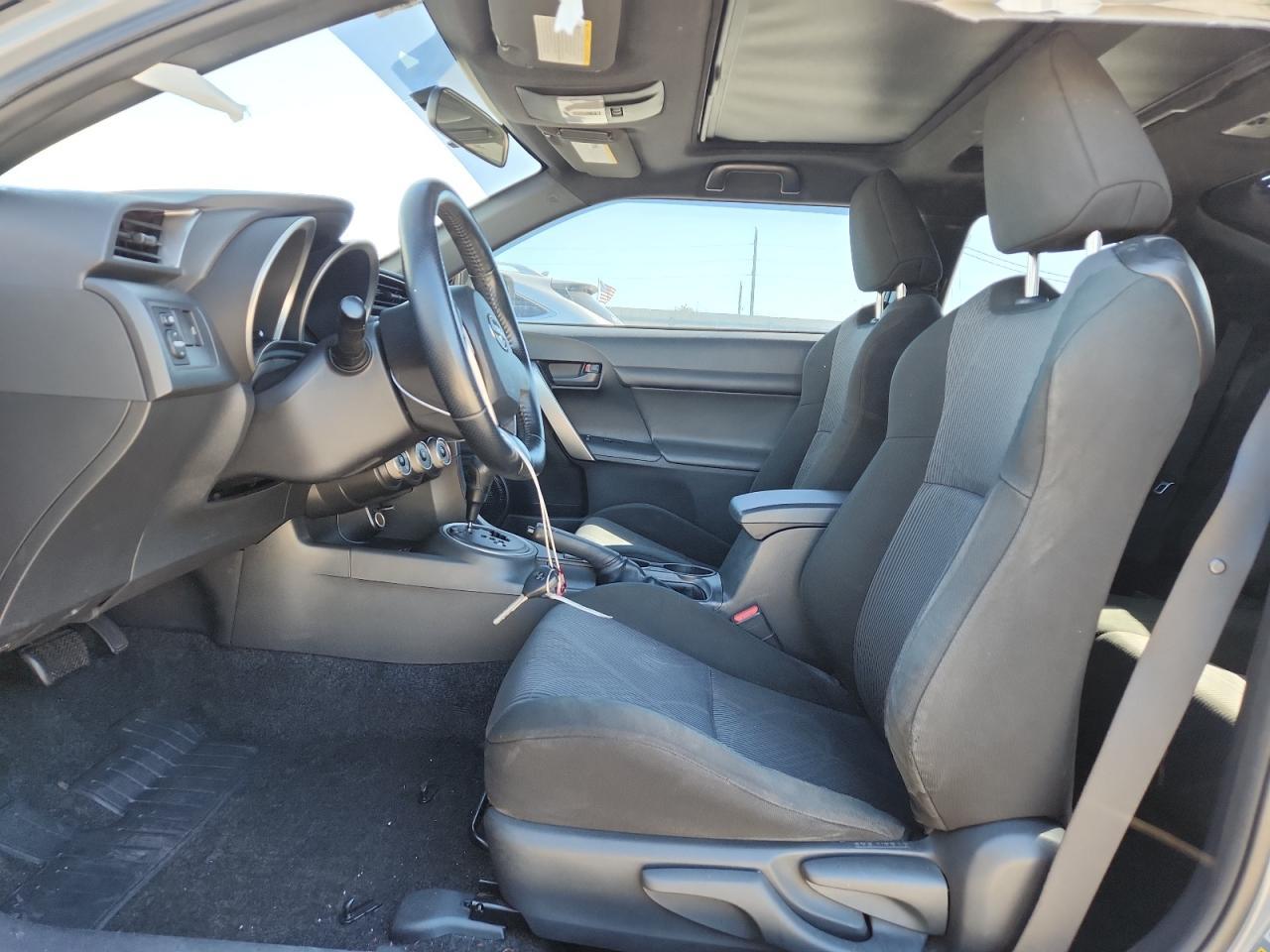 2011 TOYOTA SCION
