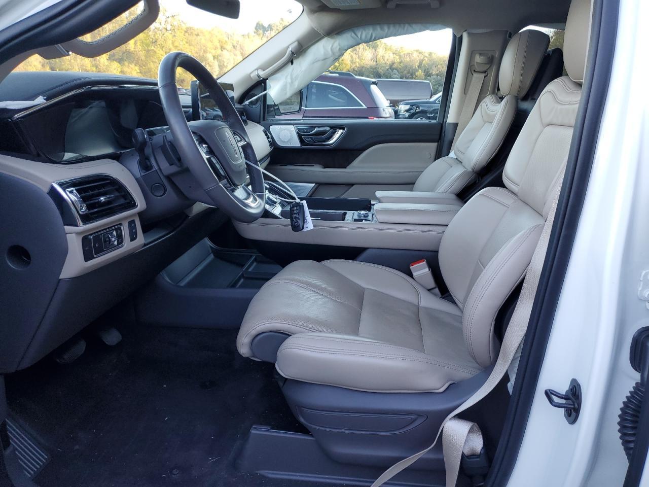 2023 LINCOLN Navigator