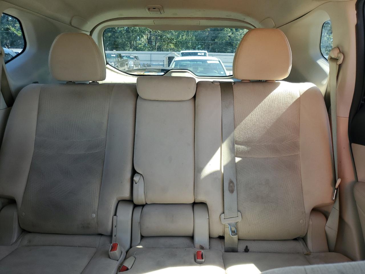 2014 NISSAN ROGUE