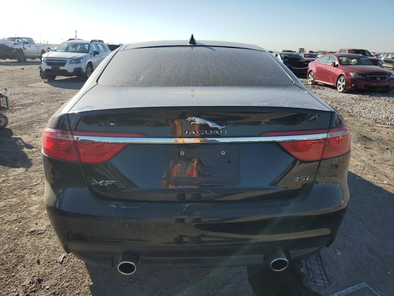 2017 JAGUAR XF
