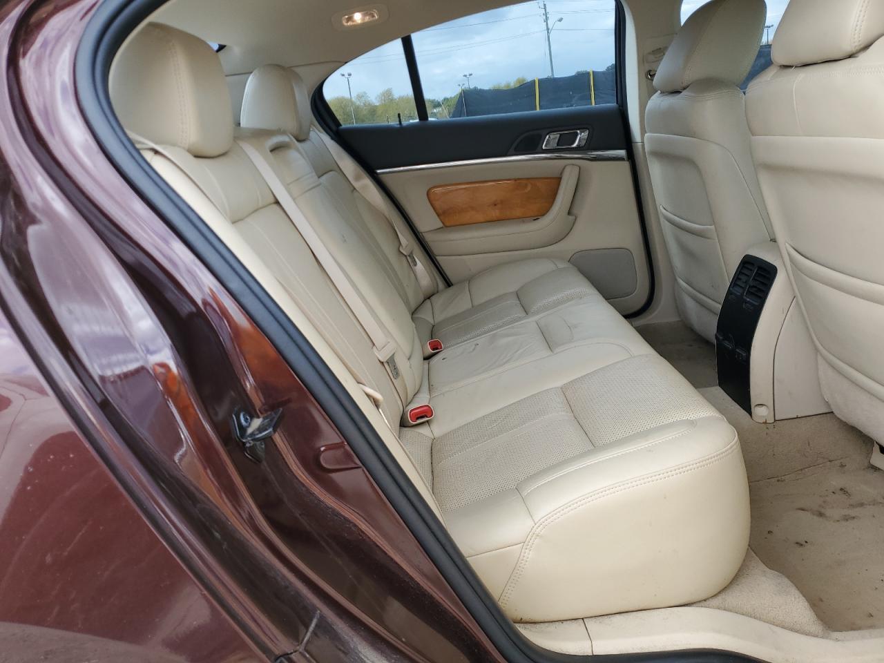 2010 LINCOLN MKS